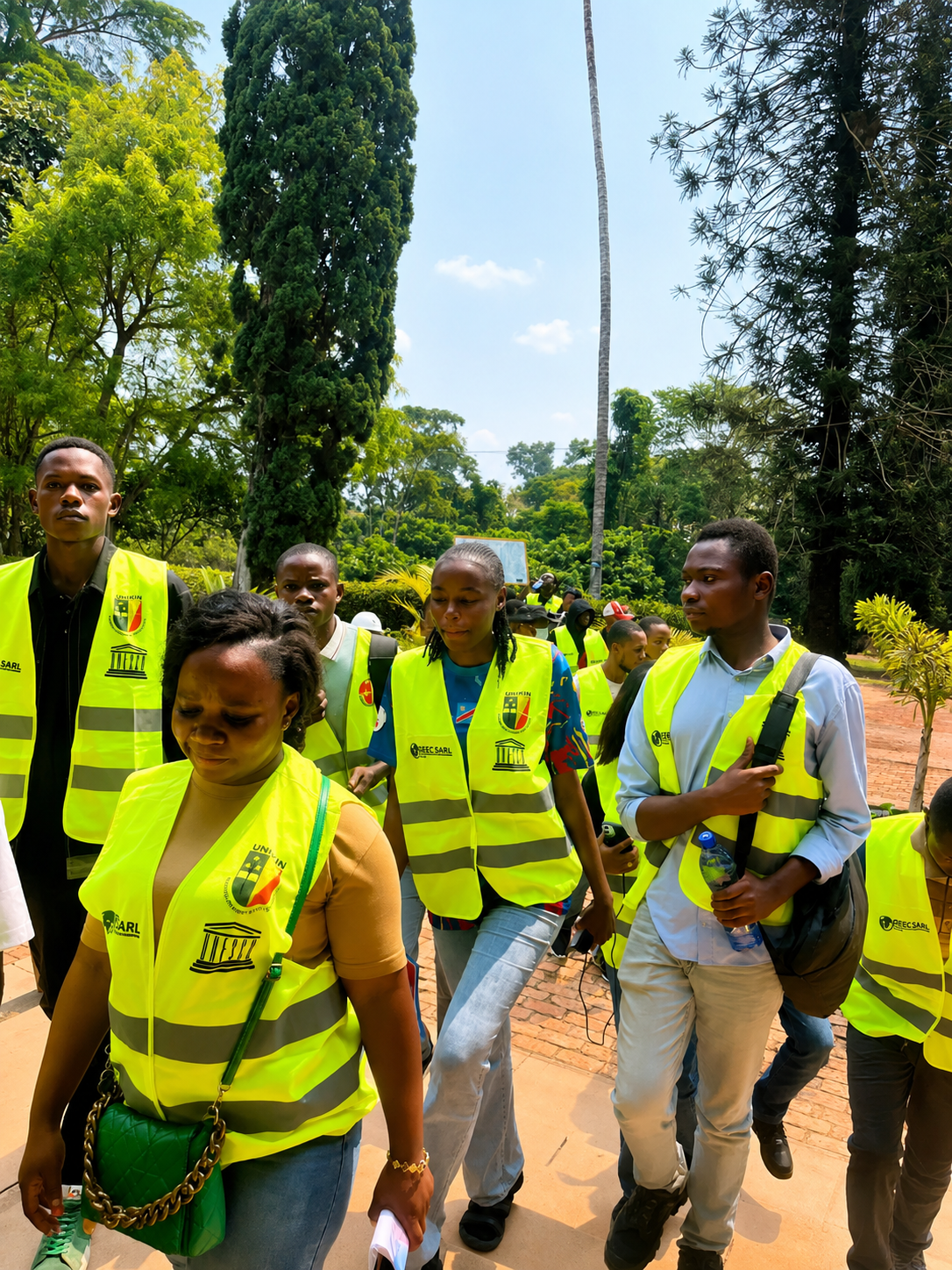 GEEC SARL renforce l'excellence scientifique par l'immersion professionnelle : les étudiants de l'Université de Kinshasa au cœur de la recherche environnementale au Jardin Botanique de Kisantu  Kisantu, Kongo Central – République Démocratique du Congo